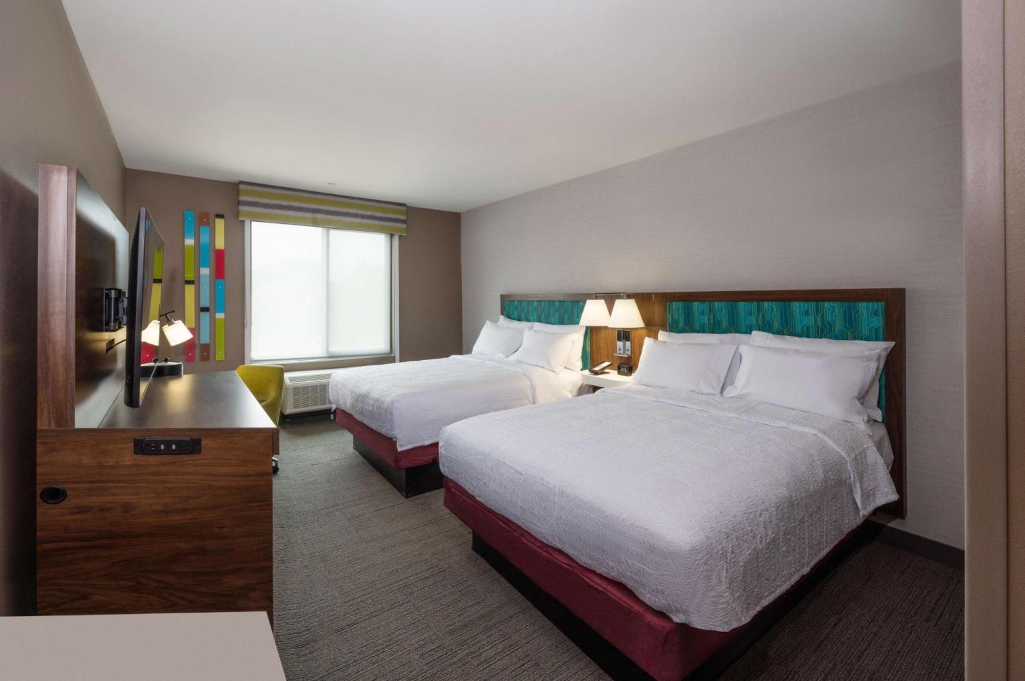 Hampton Inn נידלס מראה חיצוני תמונה